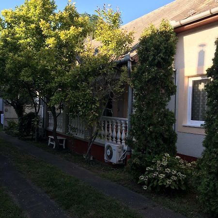 Stella Apartman Debrecen Exterior foto